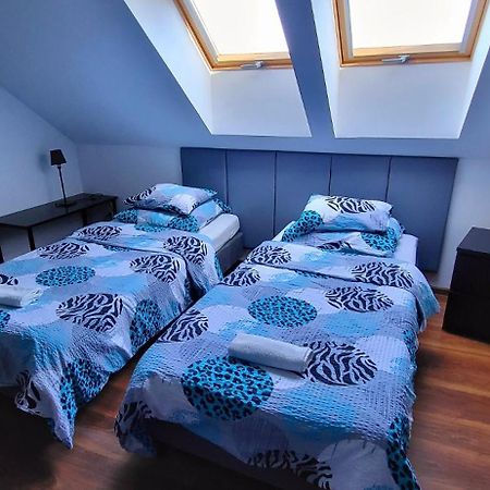 M Hostel Gliwice Extérieur photo