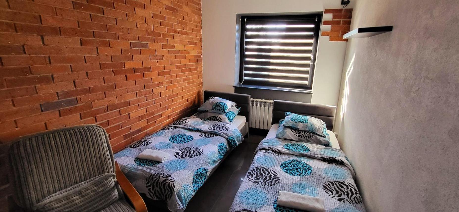 M Hostel Gliwice Extérieur photo