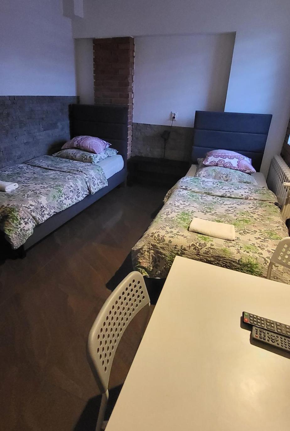 M Hostel Gliwice Extérieur photo