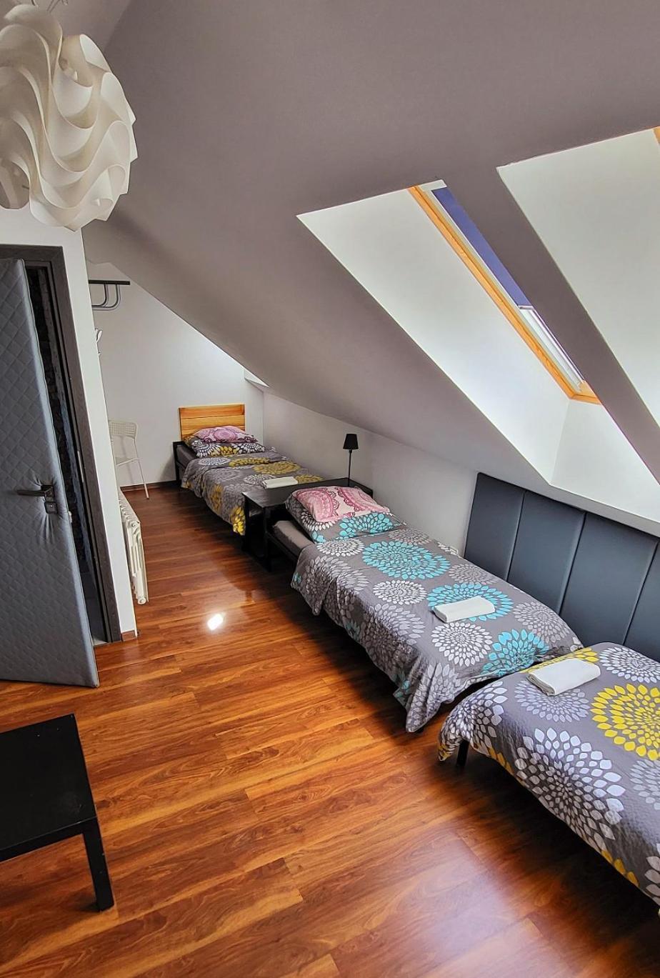 M Hostel Gliwice Extérieur photo