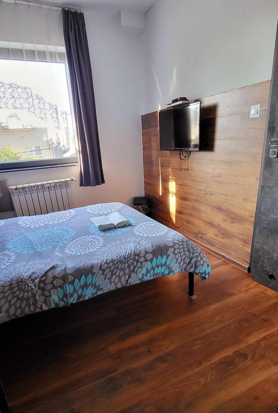 M Hostel Gliwice Extérieur photo