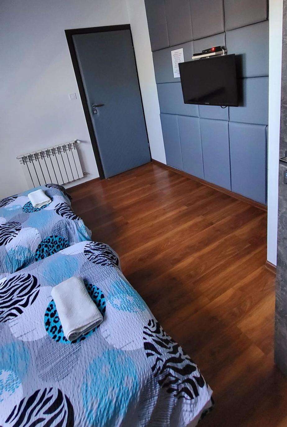 M Hostel Gliwice Extérieur photo