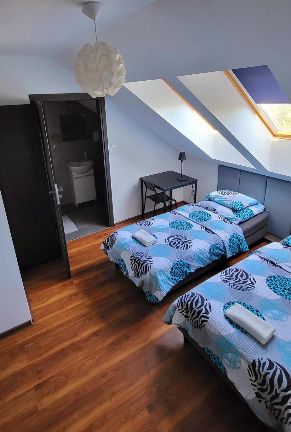 M Hostel Gliwice Extérieur photo