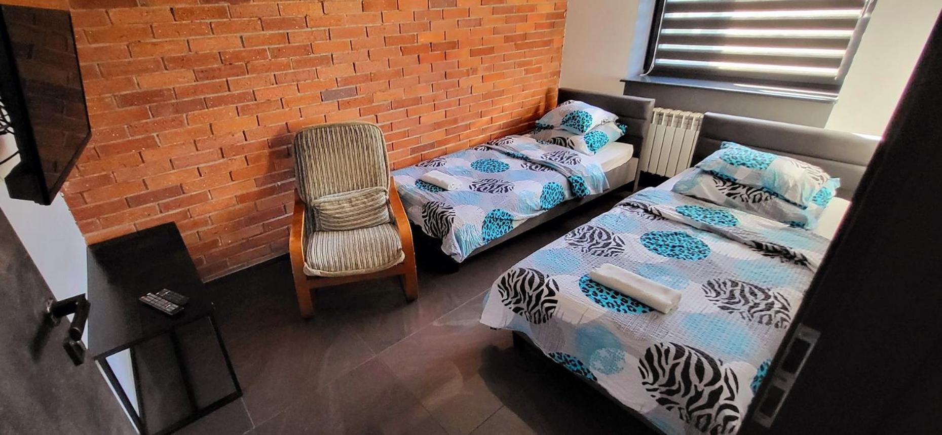 M Hostel Gliwice Extérieur photo