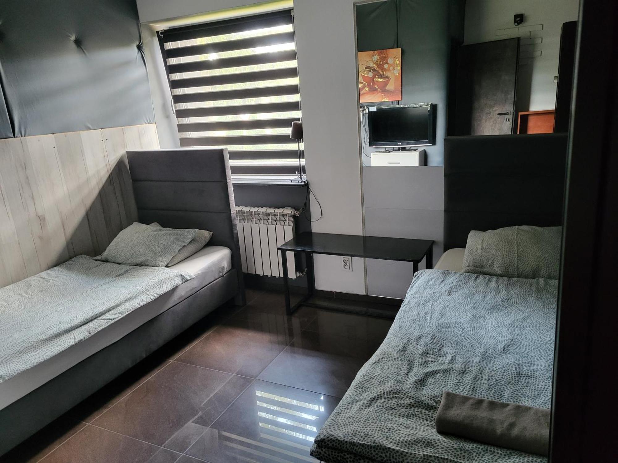 M Hostel Gliwice Extérieur photo